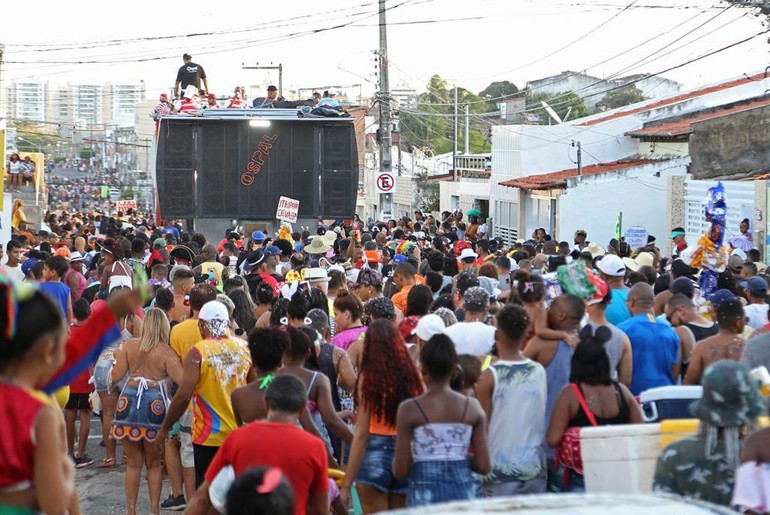Blocos de Carnaval em Aracaju precisam de autorização com 30 dias de antecedência; veja como solicitar