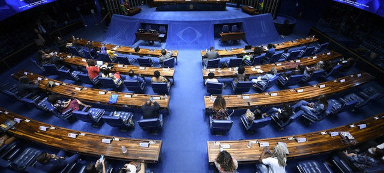 Senado tem a maior disputa dos últimos 28 anos com 237 candidatos