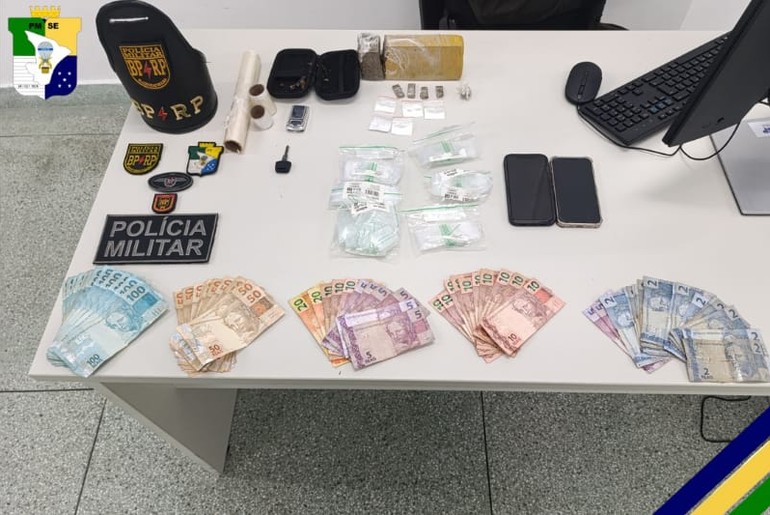Dupla suspeita de tráfico de drogas e direção perigosa é presa na Barra dos Coqueiros