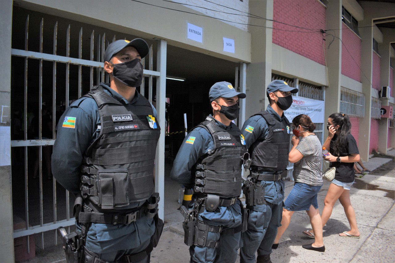 Mais de três mil policiais militares fazem a segurança dos eleitores sergipanos