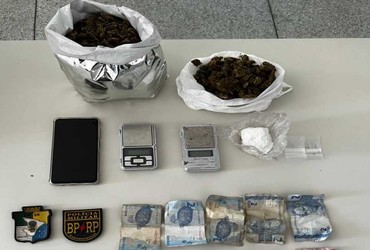 Mais de 450 gramas de drogas são apreendidas no Bairro Novo Paraíso, em Aracaju