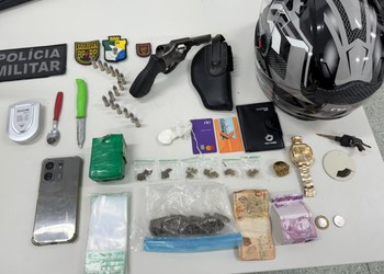 Homem é preso com arma e drogas em São Cristóvão