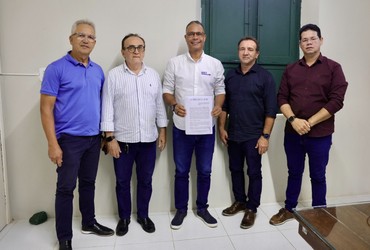 Prefeitura de São Cristóvão firma parceria para construção de cemitério vertical