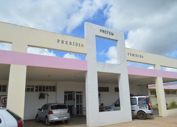 “Responsável pelo vazamento será responsabilizado”, diz secretária de Justiça sobre fotos de médica encontrada morta em presídio