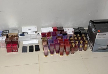 PRF apreende celulares e cosméticos importados sem nota fiscal em Umbaúba