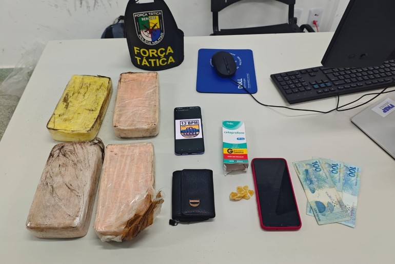 Suspeito por tráfico de drogas e receptação é preso em flagrante na zona sul de Aracaju