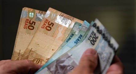 Governo alerta para golpes com negociação de dívidas do Desenrola Brasil