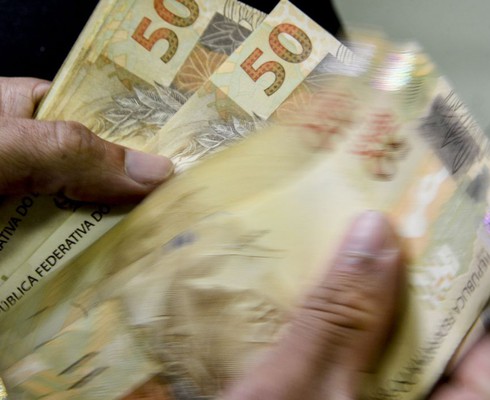 Governo de Sergipe anuncia pagamento antecipado da folha de dezembro aos servidores