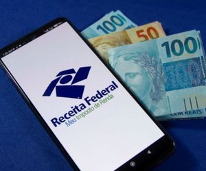 Nova tabela do Imposto de Renda começa a valer e isenta salários de até R$ 5 mil