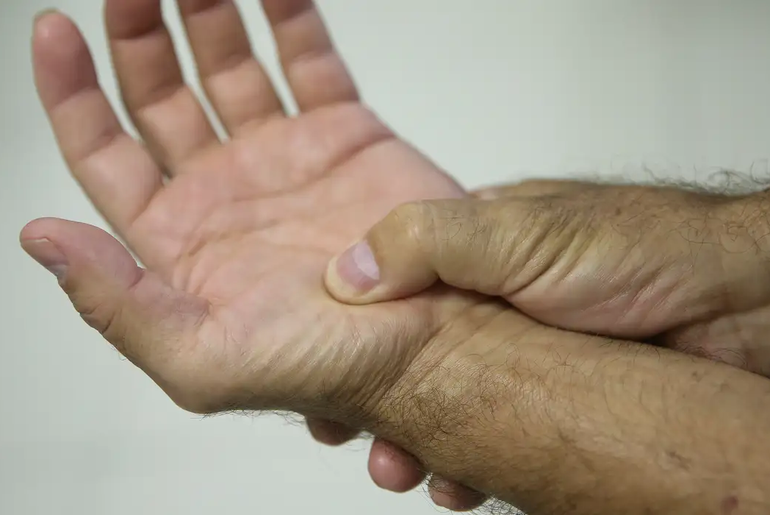 É lei: Fibromialgia será considerada deficiência a partir de 2026 em todo o país