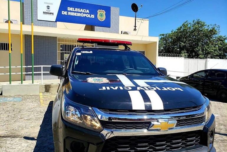 Suspeito de agredir companheira grávida e seu filho de quatro anos é preso em Aquidabã