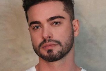 Sidney Sampaio fala pela primeira vez após cair de hotel: 'Que susto a gente tomou'