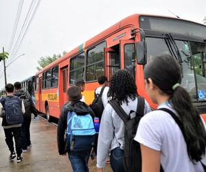 Assembleia Legislativa aprova projeto que limita a 10 anos a vida útil de veículos do transporte escolar