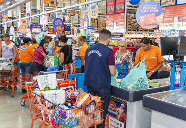 Setor de comércio e serviços avança em Sergipe, aponta IBGE