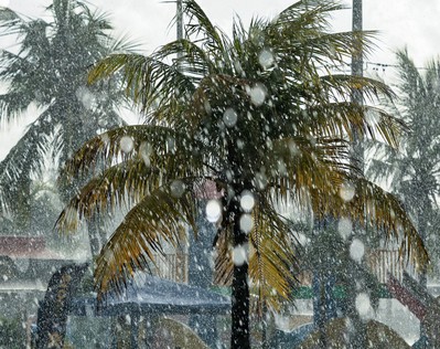 Nova previsão meteorológica alerta que chuvas intensas devem se estender até a sexta (27)