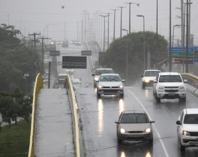 Alerta de chuvas moderadas a intensas em Sergipe é renovado até terça (31)