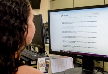 Sergipe divulga resultados do concurso para professor da rede estadual