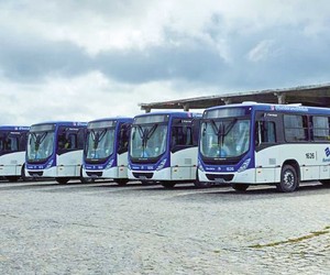 Onze ônibus são apreendidos em Cristinápolis por irregularidades fiscais