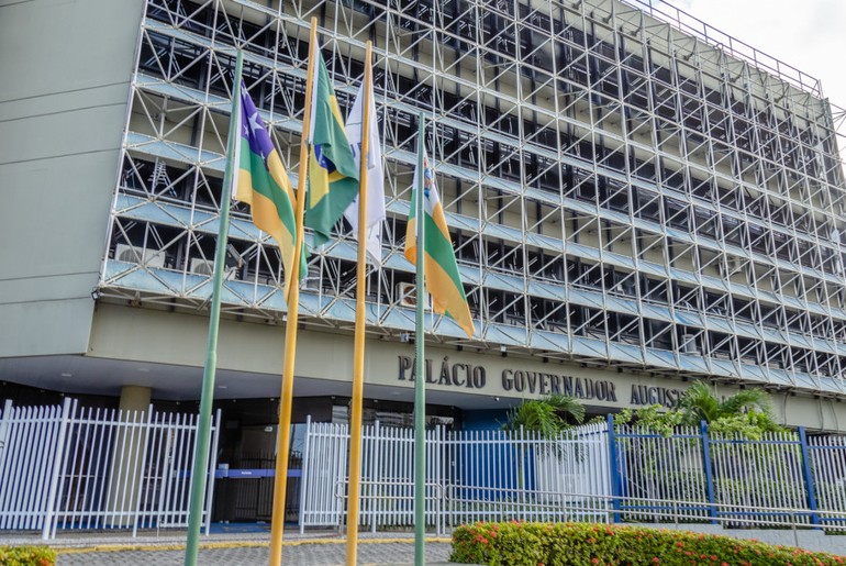 Sergipe decreta ponto facultativo na véspera de São João