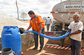 10 municípios com decretos de seca ou estiagem em vigência recebem Caravana da Água