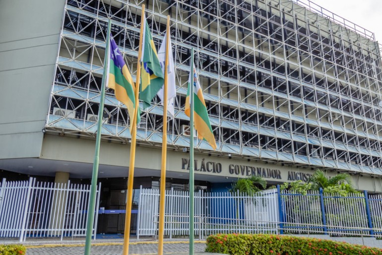 Governo de Sergipe informa funcionamento dos órgãos estaduais no ponto facultativo da segunda-feira (27)