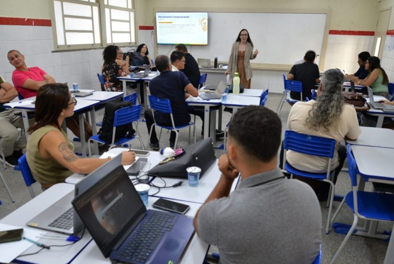 Sergipe convoca candidatos para prova prática do concurso para professor