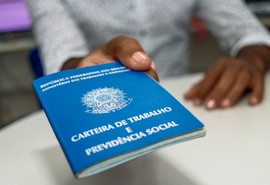 Novo salário mínimo será de R$ 1.621 em 2026