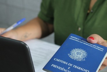 Fundat disponibiliza novas vagas de emprego nesta sexta-feira (29)