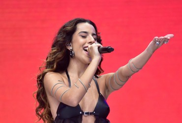 Marina Sena é uma das atrações do Verão Sergipe 2026 na Praia do Abaís