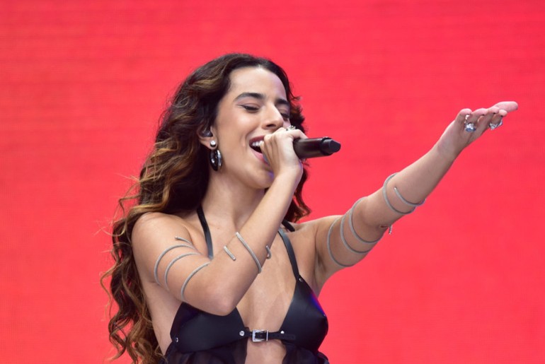 Marina Sena é uma das atrações do Verão Sergipe 2026 na Praia do Abaís