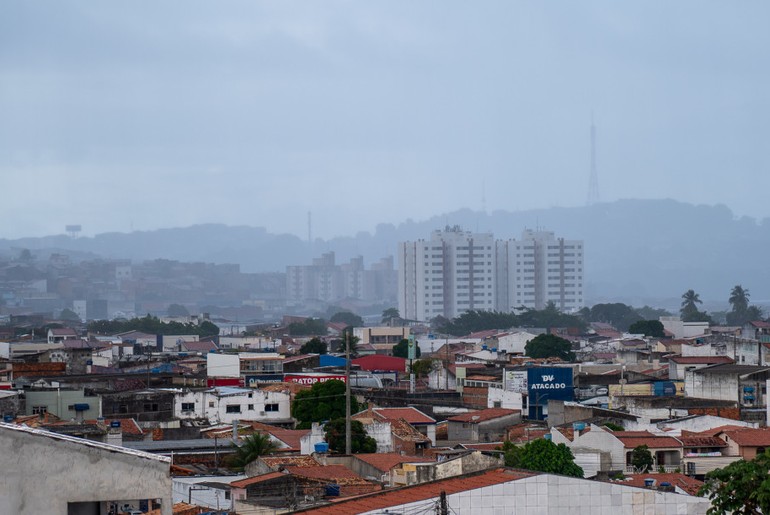 Sergipe tem previsão de chuva, ventos fortes e alerta para alagamentos