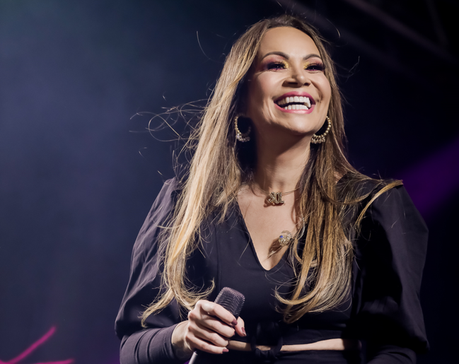 Solange Almeida vai receber título de Cidadã Sergipana