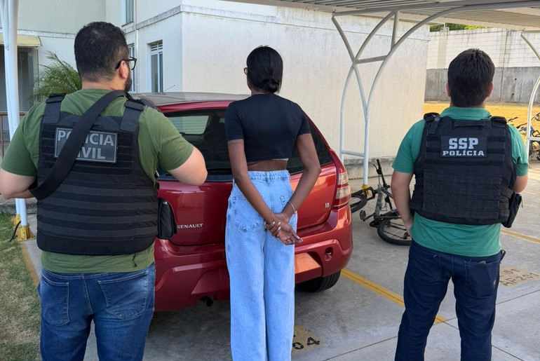 Suspeita de aplicar golpe do Pix falso é presa durante operação em Aracaju