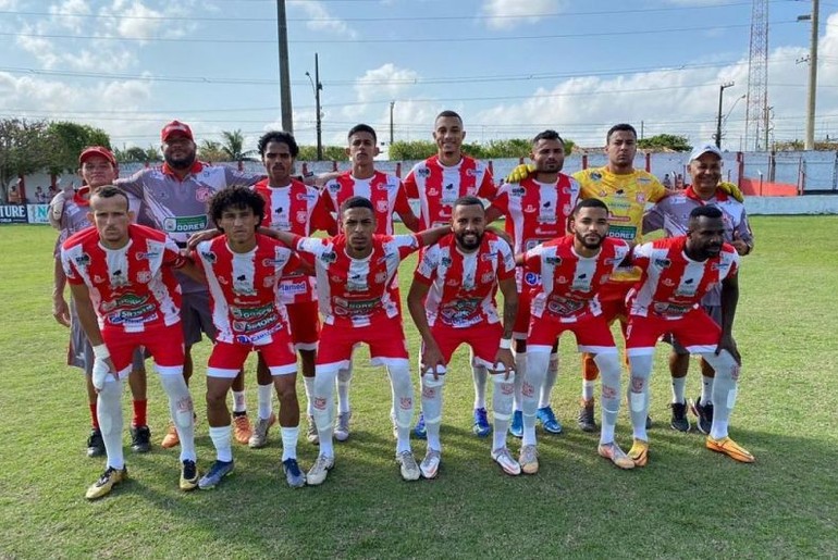 Jogadores do Dorense são baleados em festa durante comemoração da vitória em Dores