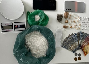 Dois homens são presos e adolescente é apreendido por tráfico de drogas em Tobias Barreto