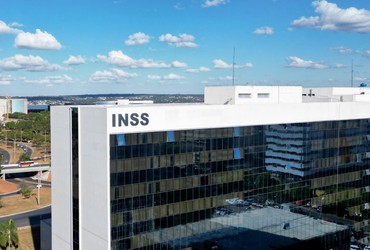 Mais de 2,3 milhões de beneficiários receberam ressarcimento do INSS