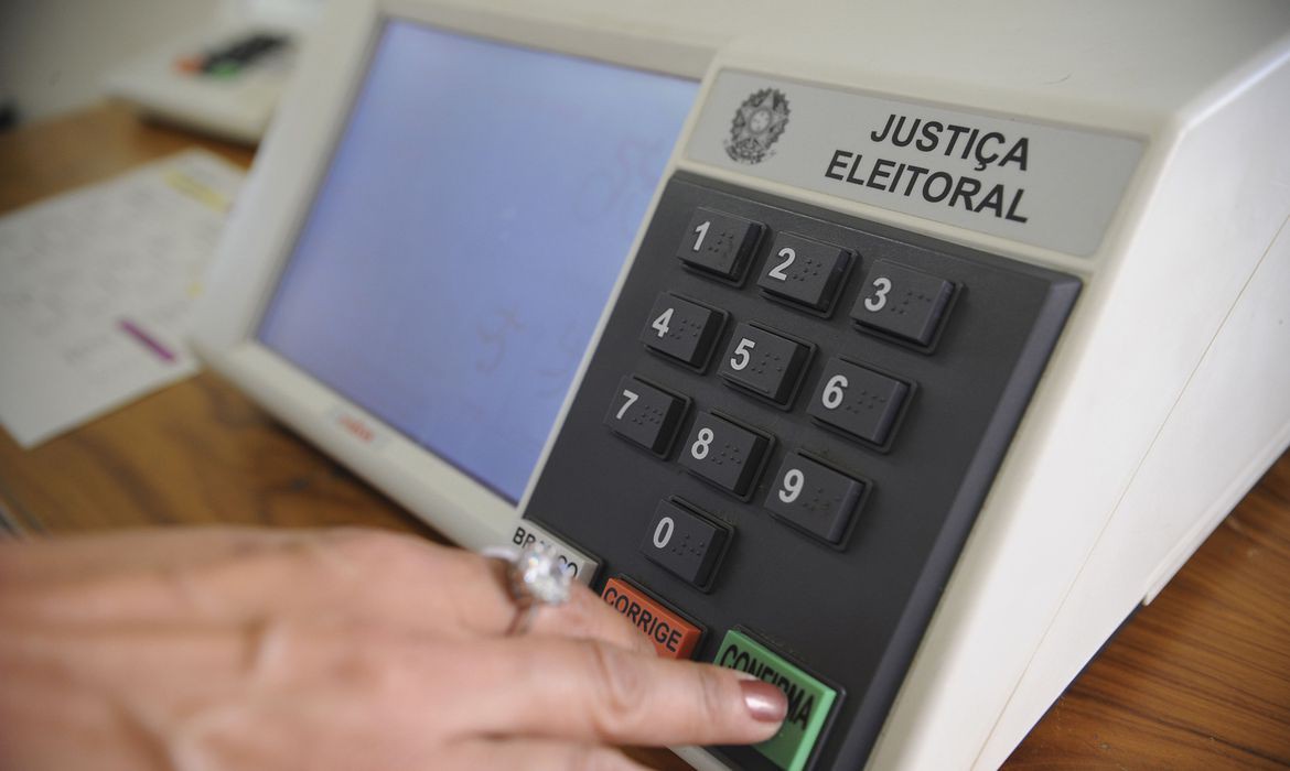 Eleitor não pode ser preso a partir desta terça-feira,24