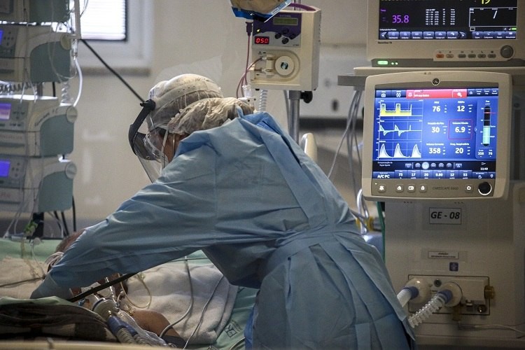 Em Sergipe, dos 22 hospitais para tratamento da covid-19, apenas 10 têm vagas disponíveis