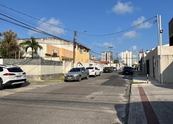 Rua Péricles Muniz Barreto, no Salgado Filho, passa a ser mão única a partir de terça-feira (30)